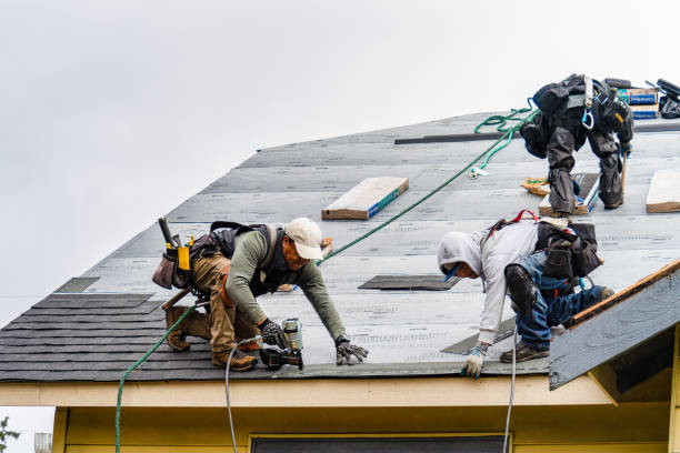 Professional Gutter Installation technician working in Glendora, CA